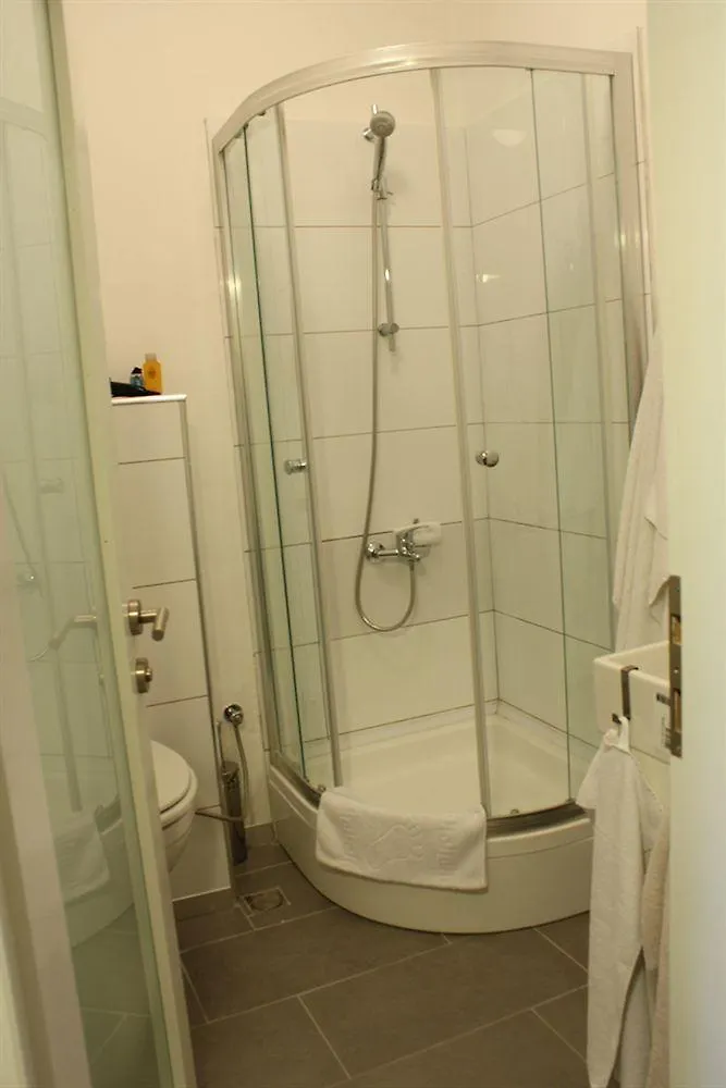 Pembe Cati Apart otel İstanbul 3*,